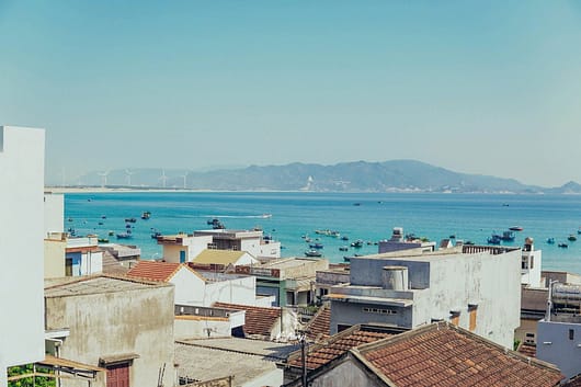 Làng chài du lịch ngày lễ