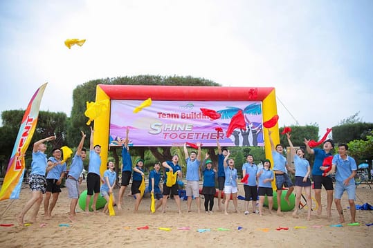 Tổ chức team building trọn gói cùng Măng Travel