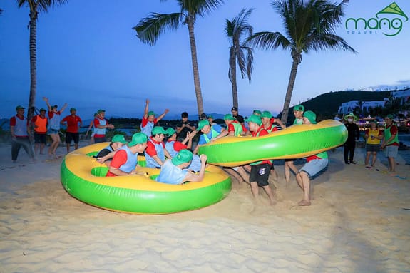 tour du lich team building trọn gói của Măng Travel