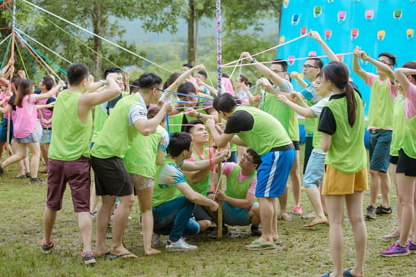 Tour team building gắn kết tình đồng đội