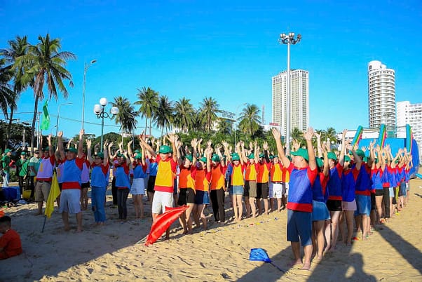 tour du lich team building